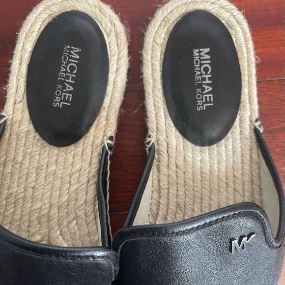 Michael Kors Emilia Slides Mules Black Leather Size 9 - Picture 6 of 11